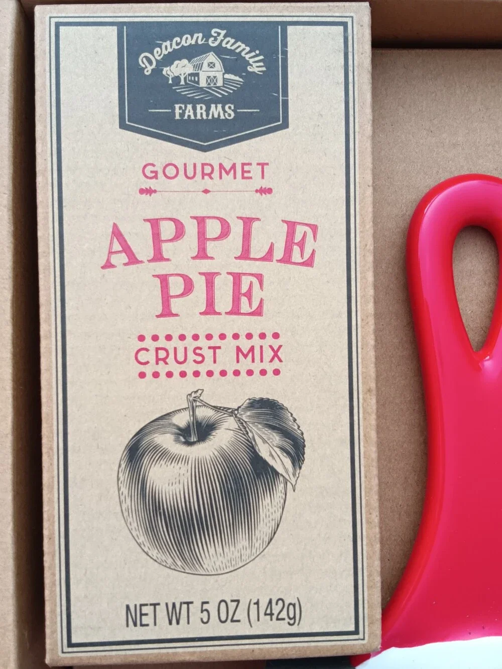 Deacon Farms Apple Pie Baking Kit with Red Pie Pan/Server